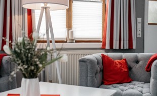 Kappeln Ferienhaus Couch.jpg