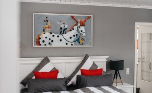 Ferienobjekt Doppelbett Schlafzimmer.jpg